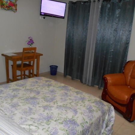 Agla Hotel Lomé Eksteriør billede